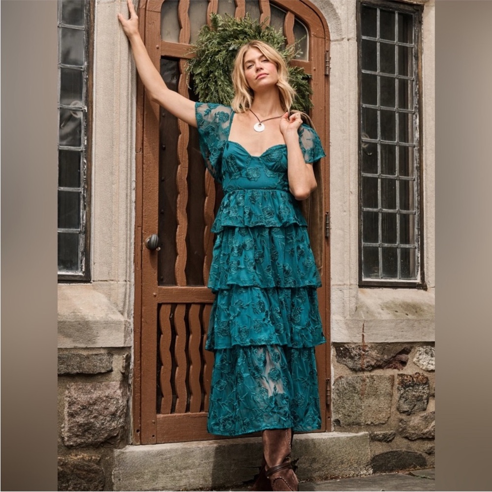 Altar’d State NWT Roxanne Layered Maxi Dress